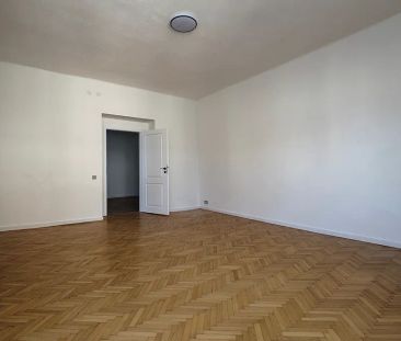Pronájem bytu 2+1 68 m² - Photo 1