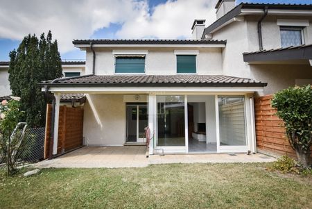 5-room semi-detached villa - Photo 2