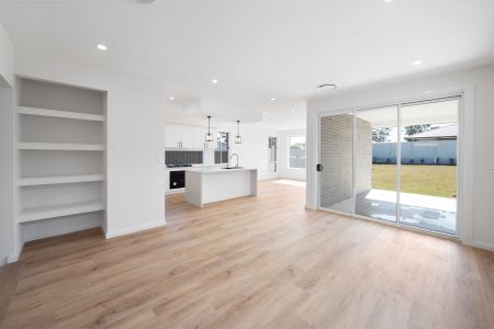 Luxurious Family Home in a Quiet Location - Photo 2