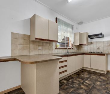 3 Trembath Road, Elizabeth Vale SA 5112 - House For Rent - $550 | D... - Photo 4