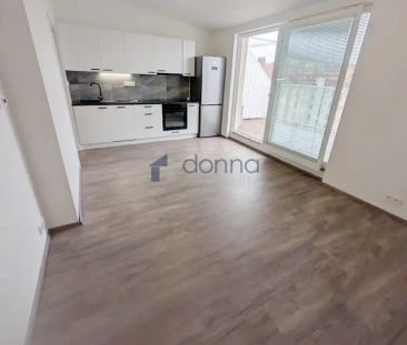 Pronájem bytu 1+kk, 25 m - Fotografie 1