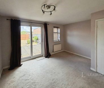 2 bedroom house to rent The Paddock, Boulton Moor, Derby, DE24 - Photo 1