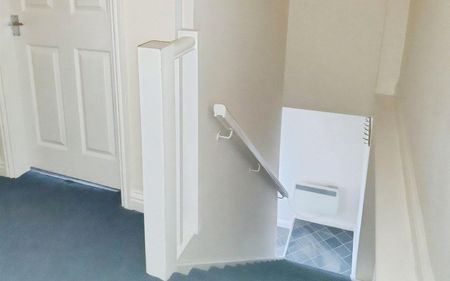 West Street, Crewe, Cheshire - Photo 5