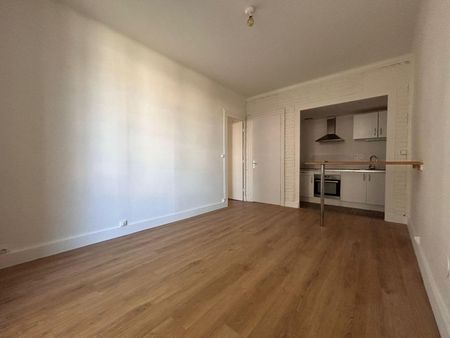 Location Appartement 3 pièces 52m² NANTES 44200 - Photo 3