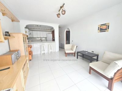 Apartment - Puerto de La Cruz (Distrito San Antonio - Las Arenas) - Photo 1