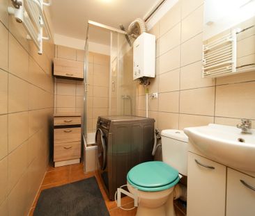 zadbane 2 pokojowe - do wynajęcia - os. dolinki. - Photo 4