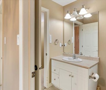 For Lease - 54 Princeton Place, Belleville, Ontario - Photo 2