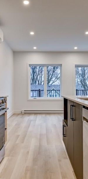 Superbe 6 ½ sur 2 étages à Deux-Montagnes (Environ 1600 pc) (secteur REM) - Photo 1