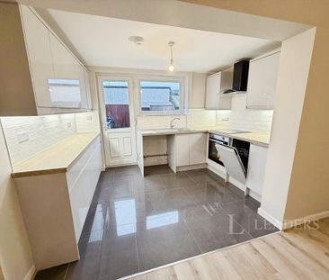 3 bedroom terraced house to rent - Photo 4