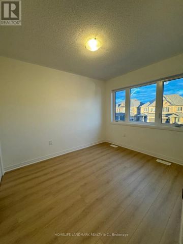 75 SAGEWOOD AVENUE - Photo 2