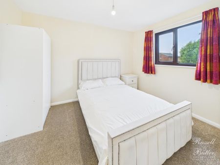 3 bedroom terraced house to rent - Photo 3