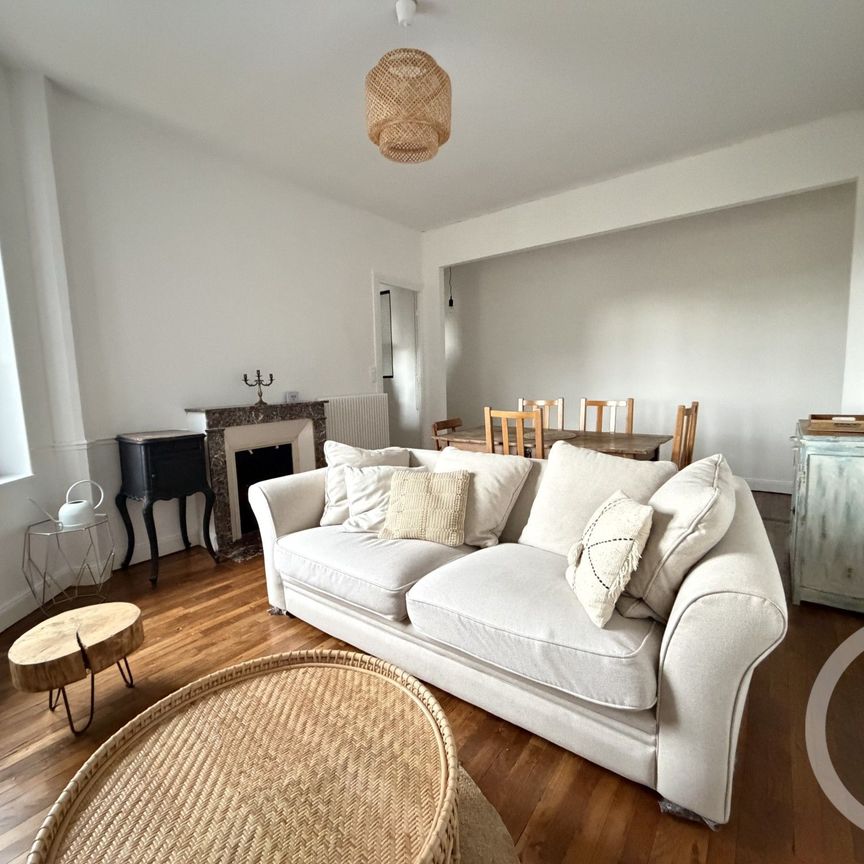 Location Appartement 3 pièces 68m² LA NEUVILLETTE 51100 - Photo 1