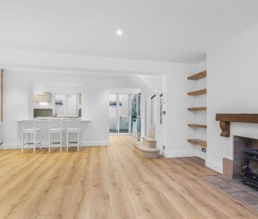 4 Bed Terraced House, Arundel St, BN2 - Photo 2