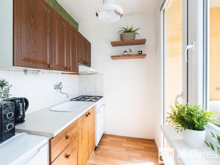 Pronájem bytu 1+kk 32 m2 - Fotografie 2