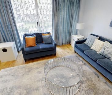 4 bedroom townhouse to rent - Photo 3