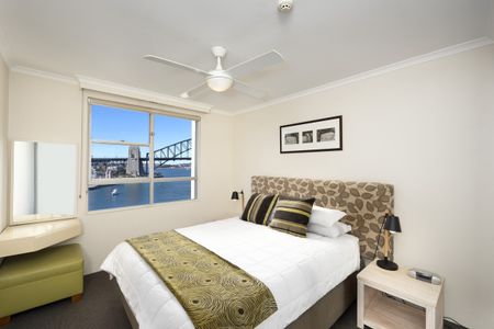 58/2A Henry Lawson Avenue, McMahons Point NSW 2060 - Apartment For Rent | Domain - Photo 2