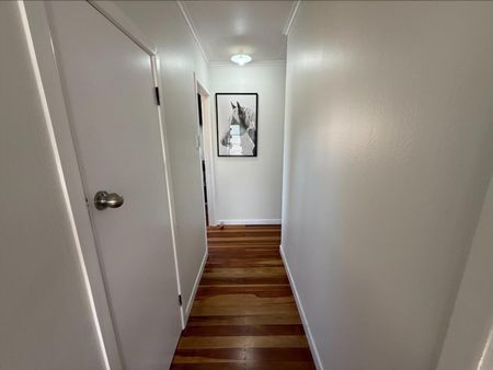 Charming renovated home - Photo 4