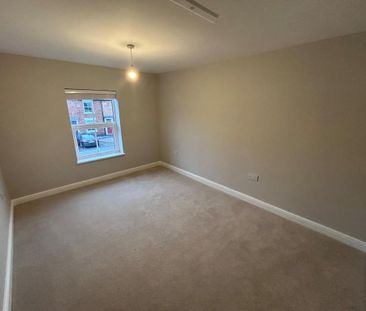 2 bedroom detached house to rent - Photo 2