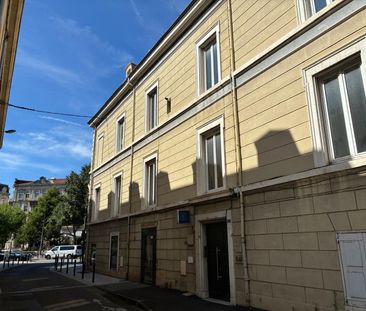Location Appartement 3 pièces 40m² VALENCE 26000 - Photo 6
