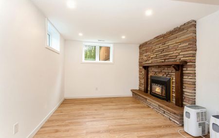 For Lease - 17 Kinsley Street, King, Ontario - Photo 4