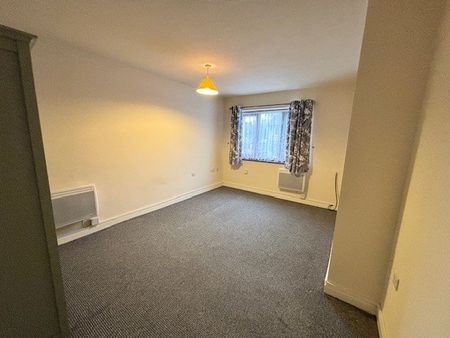 4 bedroom terraced house to rent - Photo 2