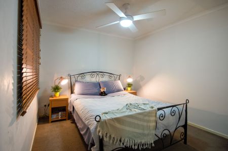 8/209 Wills Street, Townsville City - Photo 2