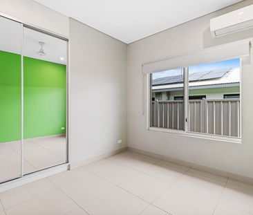 13 Whitegum Crescent - Photo 1