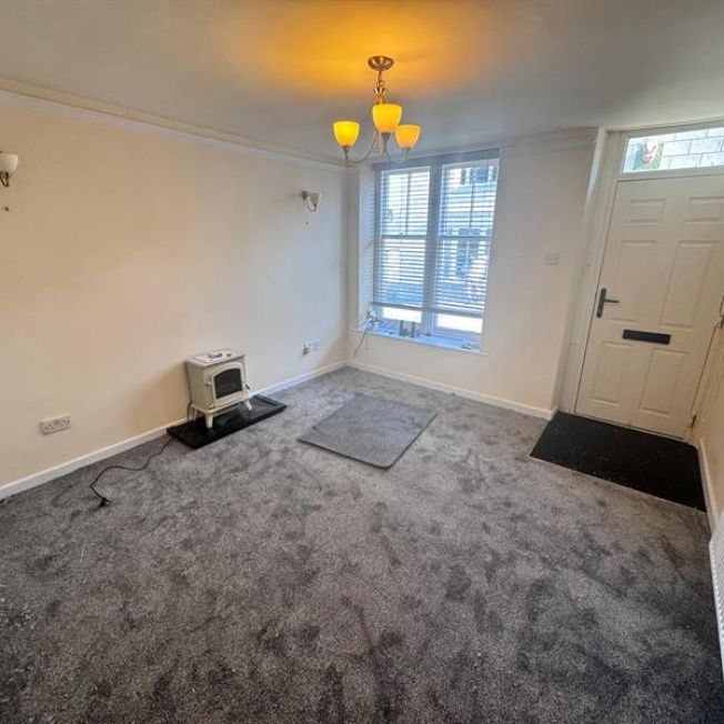 1 Bedroom Apartment To Let - Photo 1