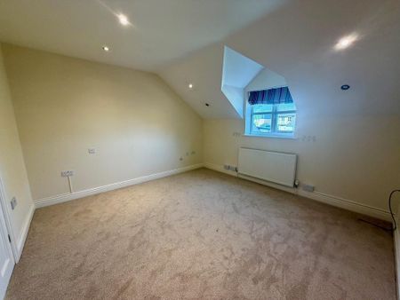 4 bedroom house to rent - Photo 2