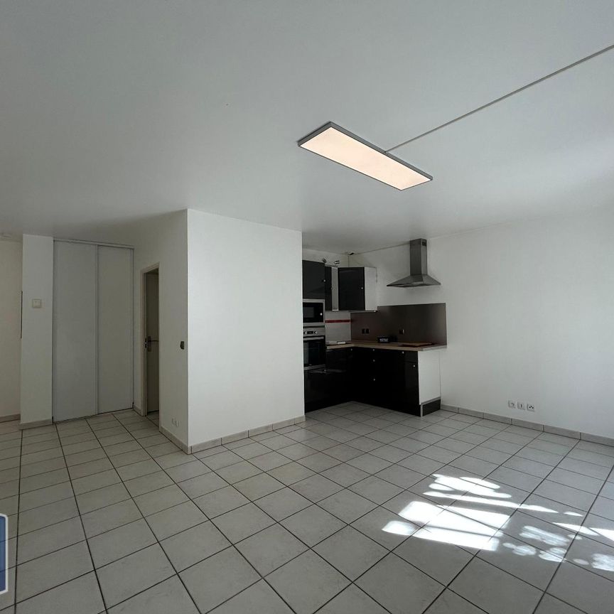 Location Appartement 1 pièce 36m² BRETIGNY SUR ORGE 91220 - Photo 1
