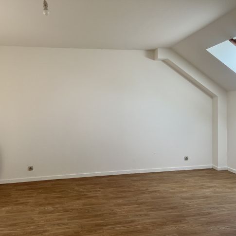 Location Maison 2 pièces 49 m² Pouligny-Notre-Dame - Photo 1