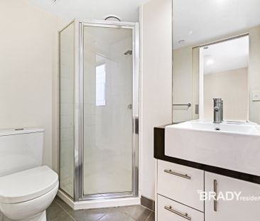 307A/8 Exploration Lane, Melbourne - Photo 2