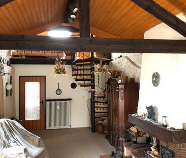 70qm Dachgeschosswohnung mit Galerie im Altbau - Photo 2