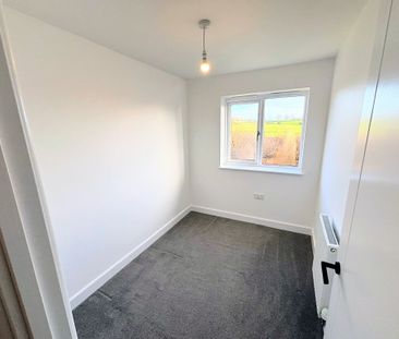 Blackthorn Way, Chesterfield, Pilsley - Photo 5