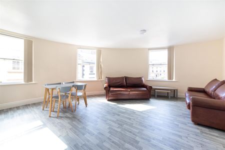 4 bed apartment to rent in Fenkle Street, Newcastle Upon Tyne, NE1 - Photo 2