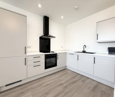 2 bedroom apartment to rent - Photo 3