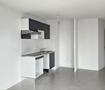 Location Appartement 3 pièces 58m² TOULOUSE 31300 - Photo 3