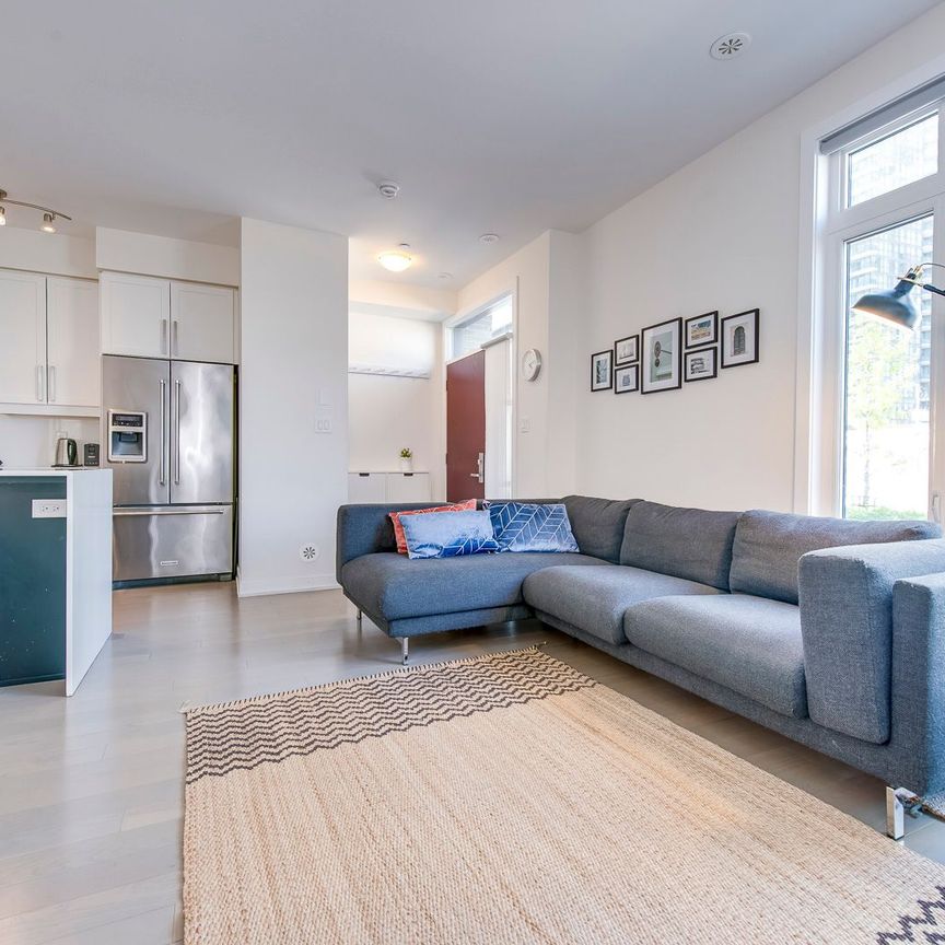 For Lease - 4030 Parkside Village Drive Unit# 1, Mississauga, Ontario - Photo 1