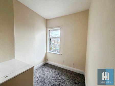2 bedroom terraced house to rent - Photo 4