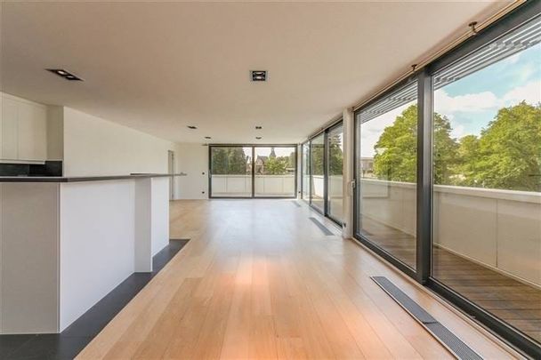 Appartement te huur - Photo 1