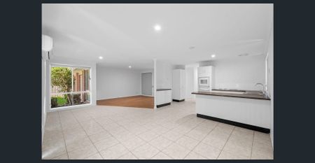 Modern Family Home with Pool - Photo 2