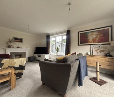 4 bedroom detached house to rent - Photo 5