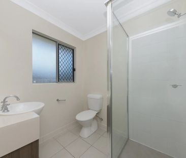 Low-Maintenance Living with Style and Space in Kelso - Photo 5