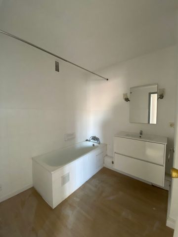Location Appartement 2 pièces 42m² MARMANDE 47200 - Photo 5