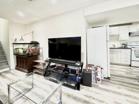 For Lease - 445 Harcourt Drive, Oshawa, Ontario - Photo 3