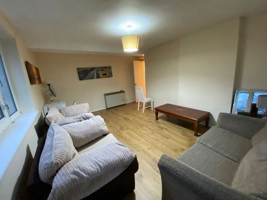 1 Bed Flat, The Peninsula Building, M7 - Photo 1