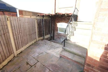 Stanton Road, Staffordshire, Burton Upon Trent, DE15 - Photo 3