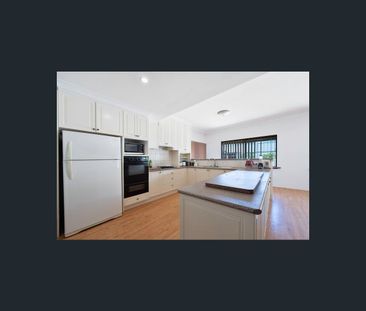 room 6/29 Mermaid Way, Heathridge, WA 6027 - Photo 2