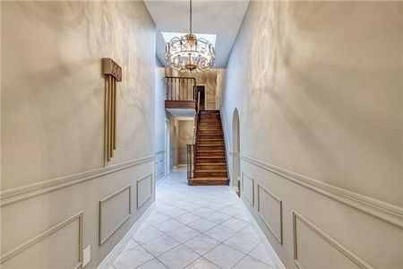 For Lease - 52 Fairchild Avenue, Toronto, Ontario - Photo 4