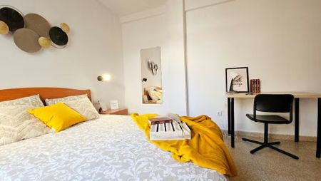 Calle Felipe de Gauna, Valencia, Valencian Community 46011 - Photo 4